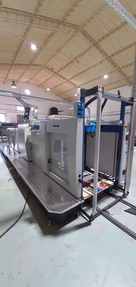 Excell SW560 - Laminadora Térmica BOPP Automática