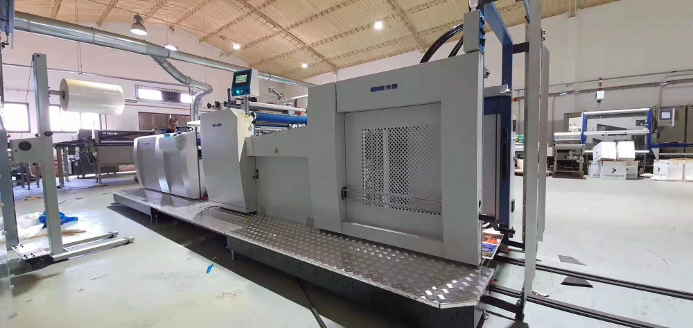 Excell SW560 - Laminadora Térmica BOPP Automática