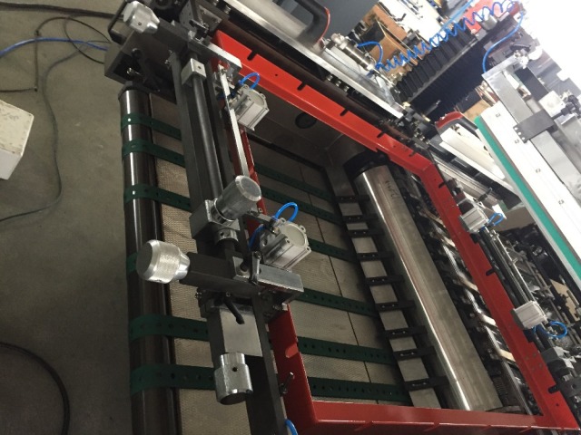 Varnish JB - Envernizadora Serigráfica Automática