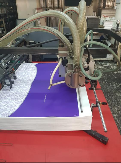 Varnish JB - Envernizadora Serigráfica Automática