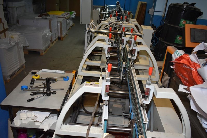 Diamond BFT - Dobradeira-Coladeira com Cola Lateral, Pre-Vinco e Fundo Automático