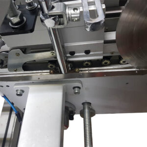 Diamond BFT - Dobradeira-Coladeira com Cola Lateral, Pre-Vinco e Fundo Automático