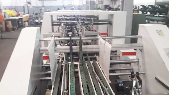 Diamond BFT - Dobradeira-Coladeira com Cola Lateral, Pre-Vinco e Fundo Automático - BFT