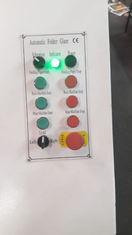 Diamond BFT - Dobradeira-Coladeira com Cola Lateral, Pre-Vinco e Fundo Automático - BFT