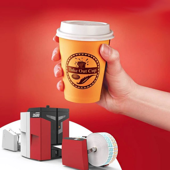 A Gráfica Cup4U utiliza a Digital Xeikon 3500 na produção dos seus copos de papel